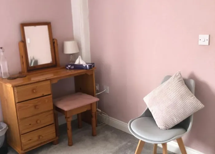 Wellfield House * Γουέξφορντ